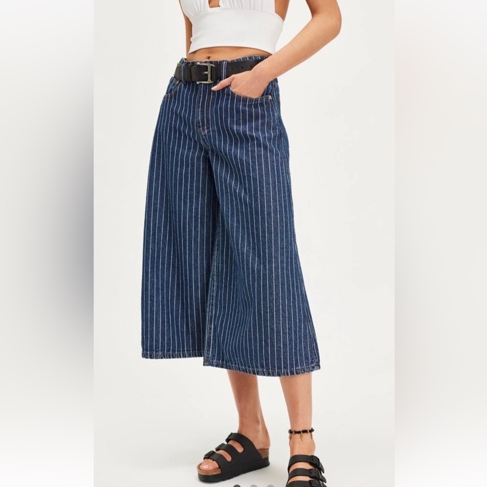 We The Free High Top Pinstripe Culottes Wide Leg Cropped Pinstripe - Picture 5 of 8